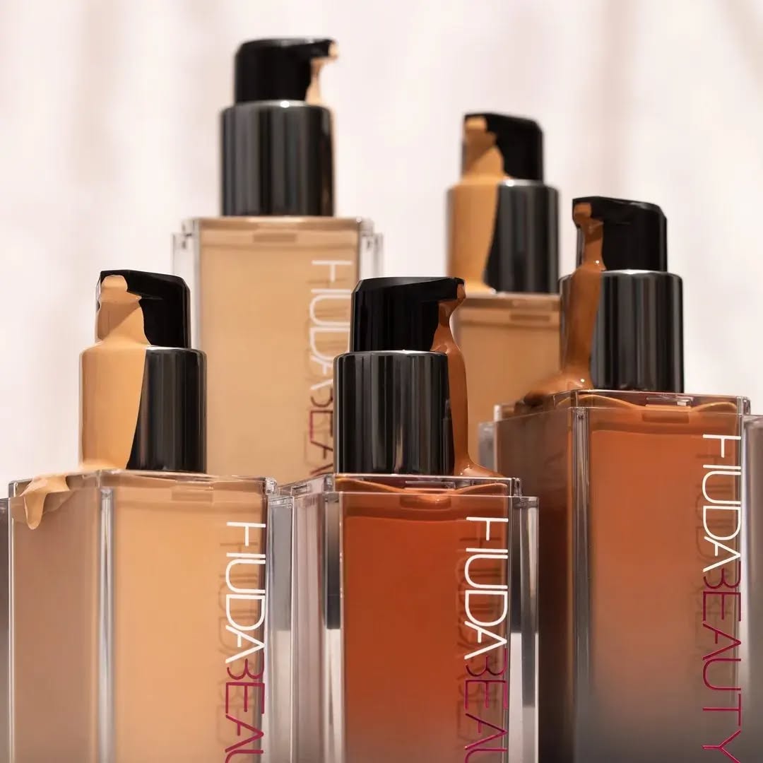 Fauxfilter Luminous Matte Foun - Huda Beauty Makeup Bag บทวิจารณ์และราคา